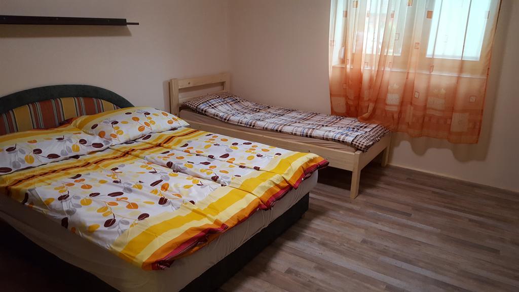 M&M Apartman Tiszafüred 외부 사진
